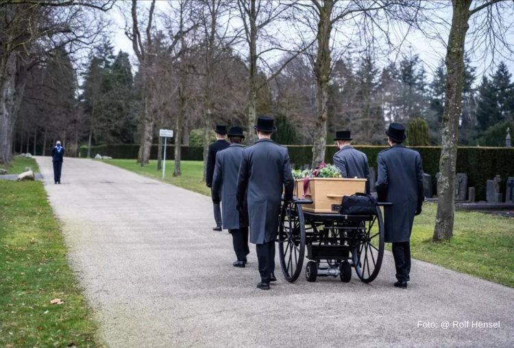 140 jaar Uitvaartverzorging Kramer in de media